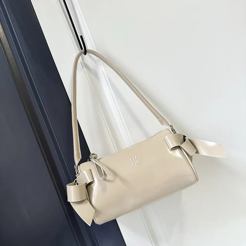 Women’s Designer Shoulder Bag — detail 2