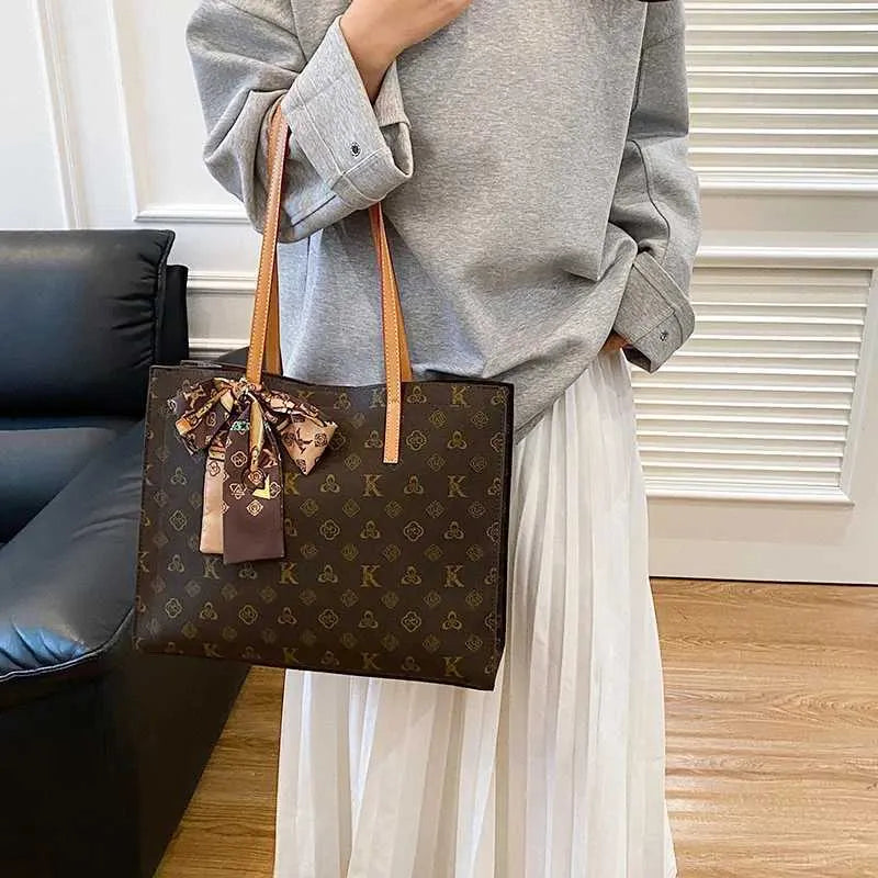 Mtiway Designer-Inspired Tote Bag for Women — detail 4