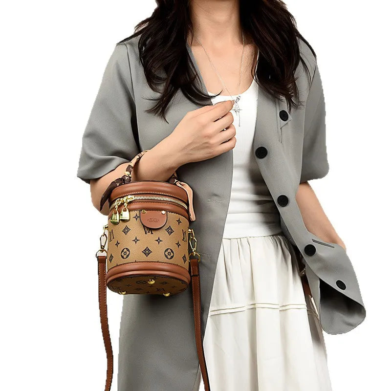 Designer Classic Printed Bucket Bag for Women — view 4
