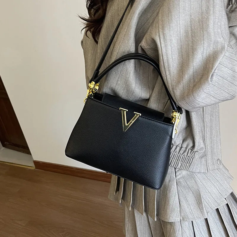 Trendy Personalised Light Luxury Handbag — view 8