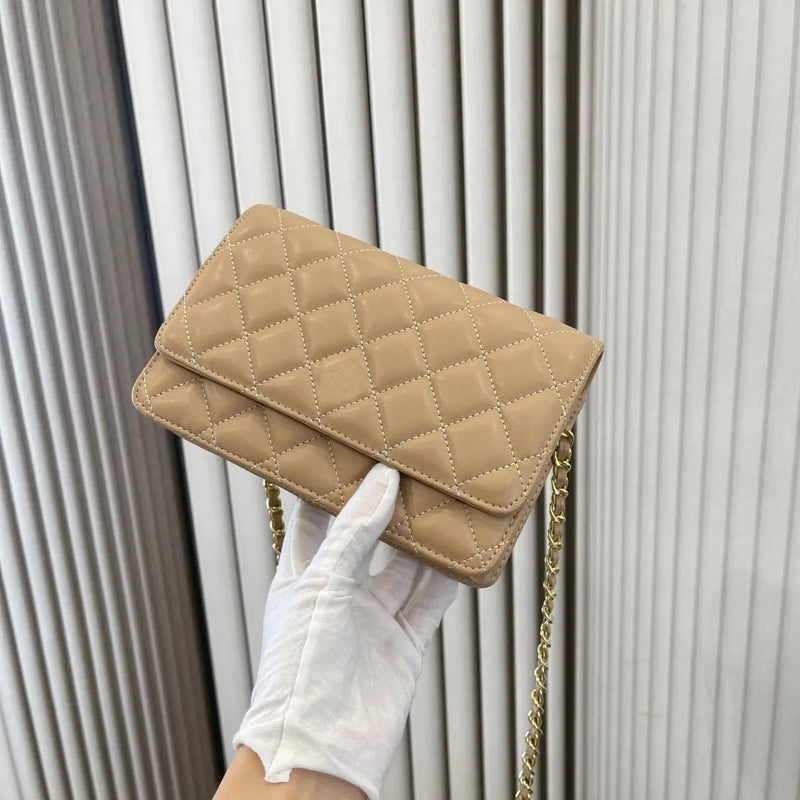 Classic Women’s Lambskin Quilted Wallet Bag — detail 6