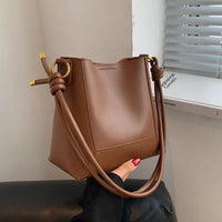 Fashion Large Capacity Shoulder image 3