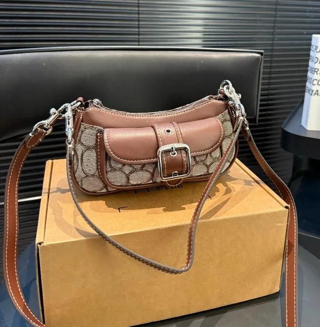 Genuine Leather Ashton Cowboy Crossbody Bag — detail 3