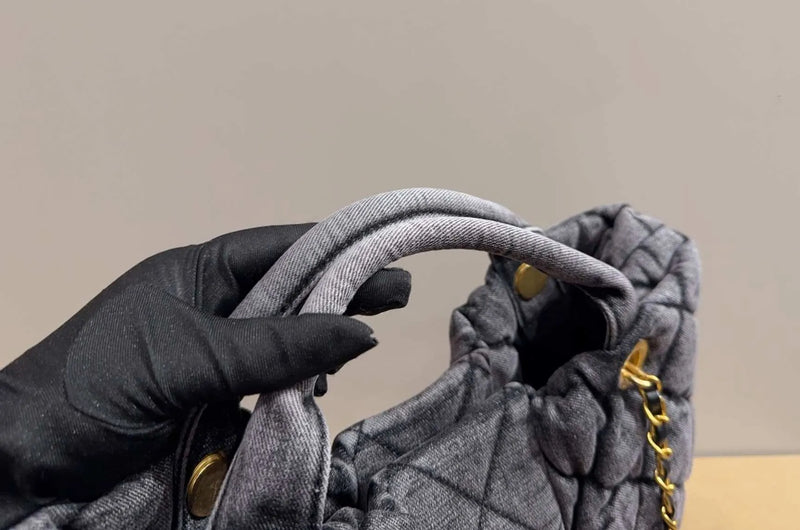 Luxury Bow Quilted Denim Bag — detail 4