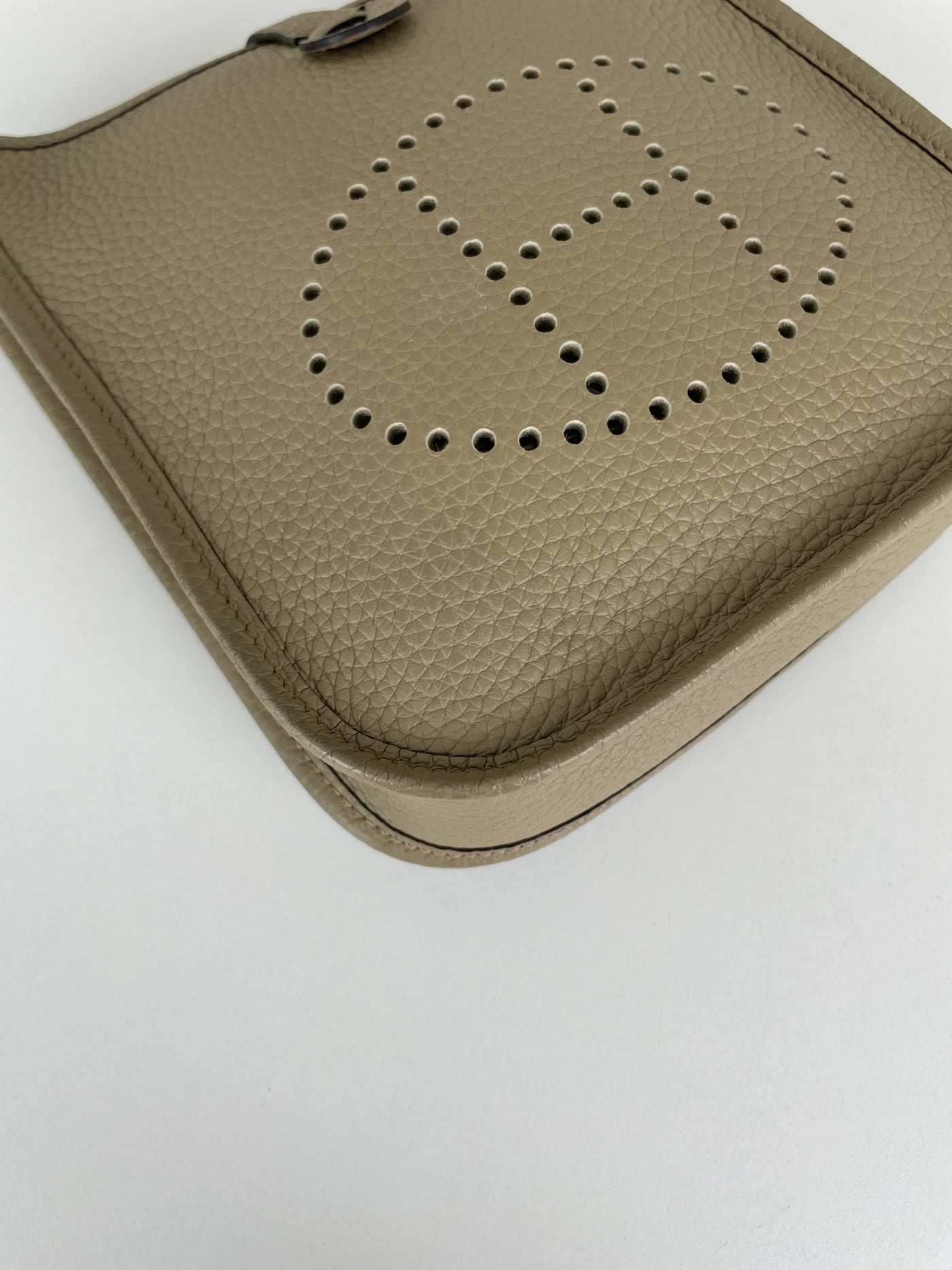Mini Evelyne Leather Bag — view 3