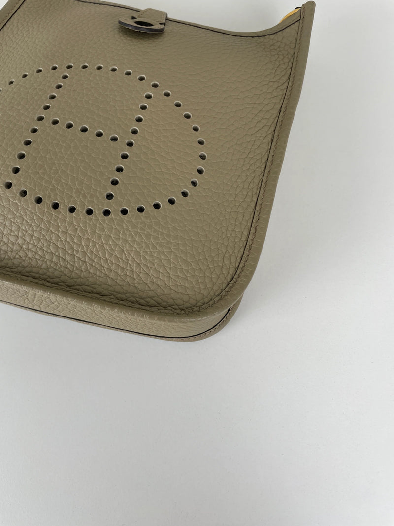 Mini Evelyne Leather Bag — detail 2
