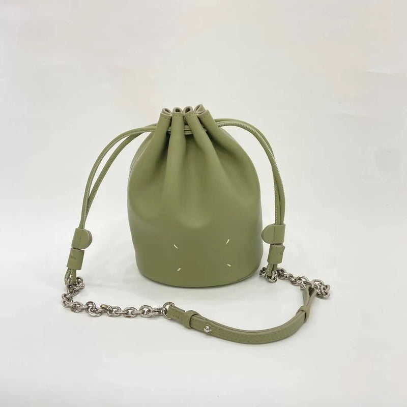 Large Capacity Drawstring Hobo Crossbody Handbag — detail 14