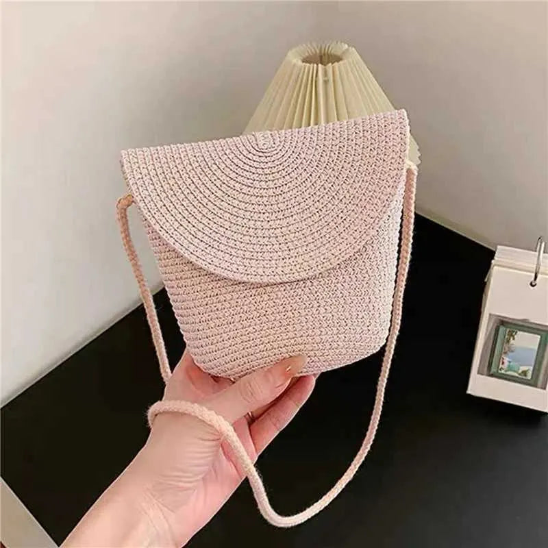 Grass Woven Crossbody Bag — detail 2