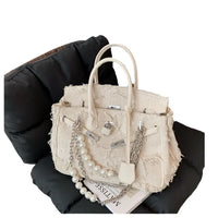 Designer Women’s Shoulder Bag image 3