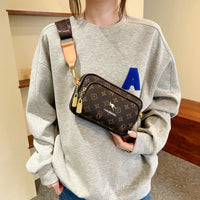 Crossbody Bag for Women – Retro High-End Chest Wallet Bag image 2