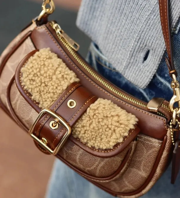 Genuine Leather Ashton Cowboy Crossbody Bag — detail 6