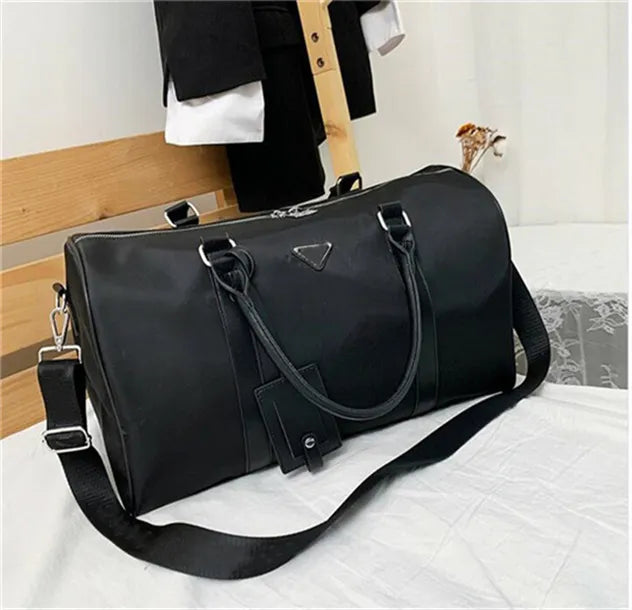 High-Quality Men’s Duffle Bag — view 7
